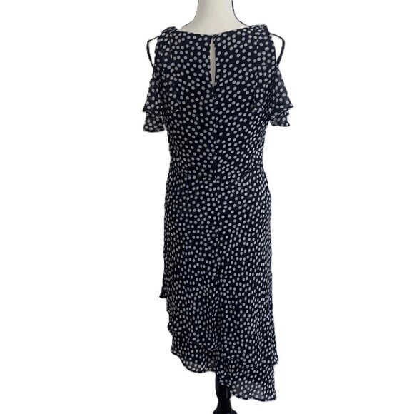 Taylor Black and White Polka Dot Cold Shoulder Asymmetrical Dress - Size 6 - Picture 6 of 11